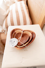 Load image into Gallery viewer, Grateful Heart Nestled Bowls - Set of 3