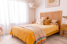 Load image into Gallery viewer, Rainbow Throw