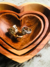 Load image into Gallery viewer, Grateful Heart Nestled Bowls - Set of 3