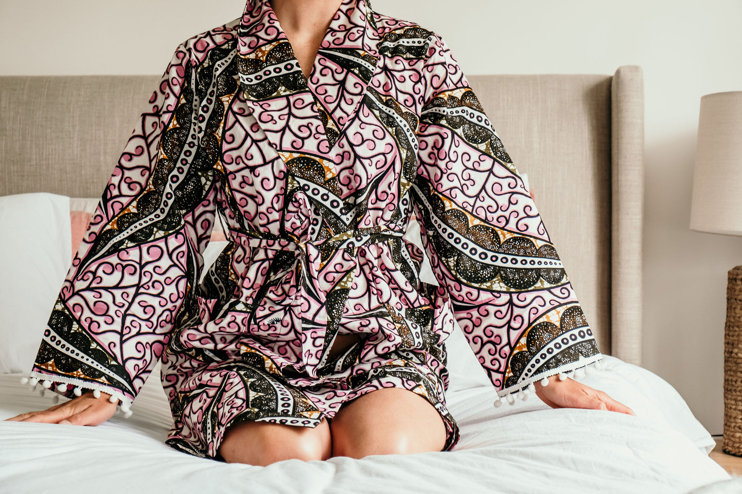 DRESSING GOWNS & NURSING SCARVES