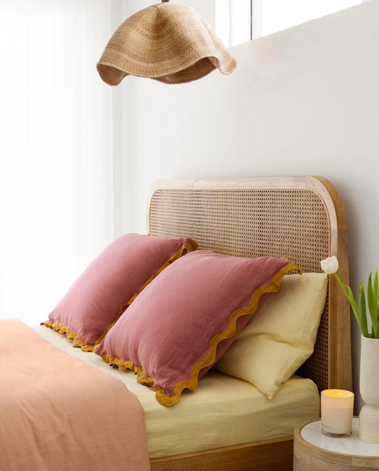 Dancing Basket Pendant Light