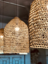 Load image into Gallery viewer, Palm Net Pendant Light Shade - Natural
